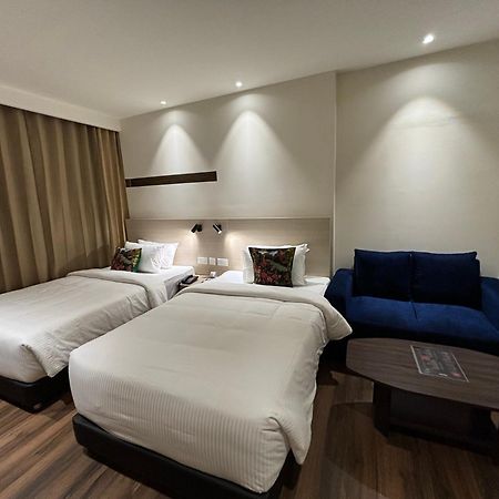 Presidency Airport Hotel Kochi Exterior photo