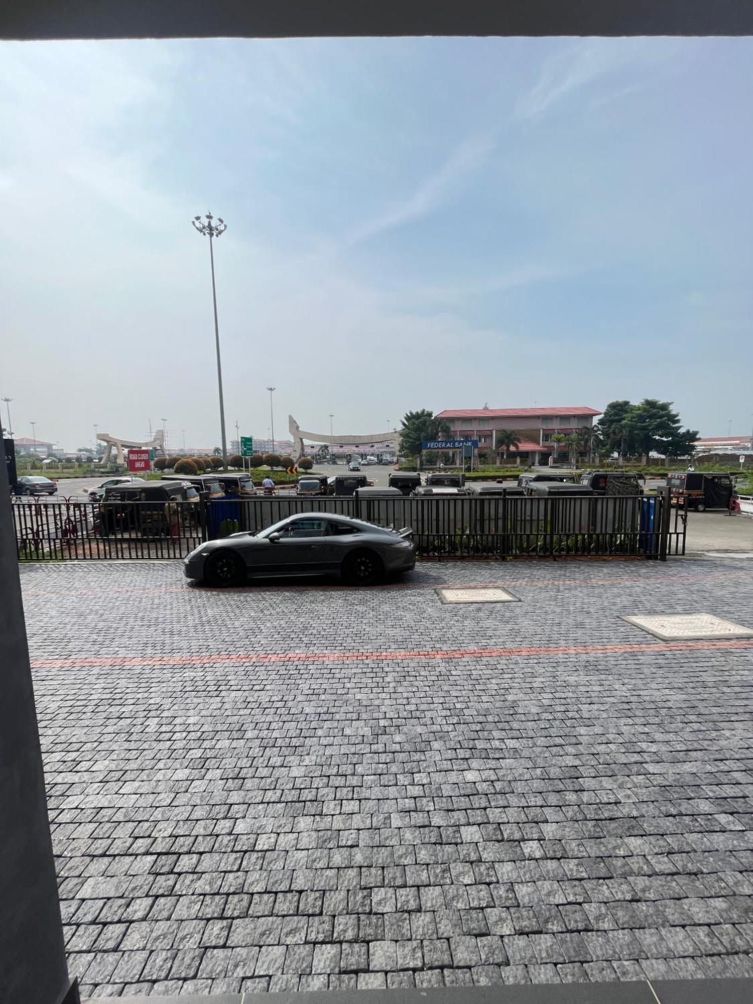 Presidency Airport Hotel Kochi Exterior photo